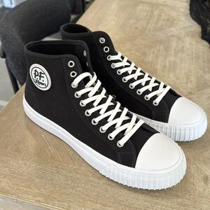 PF Flyers